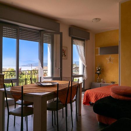 Villa La Magnolia - Private Beach Access, Garden, Views Lazise Exterior foto