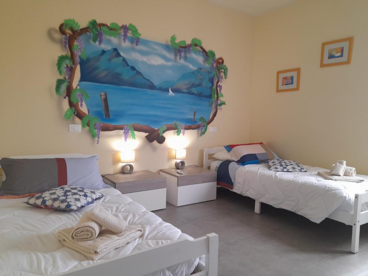 Villa La Magnolia - Private Beach Access, Garden, Views Lazise Exterior foto