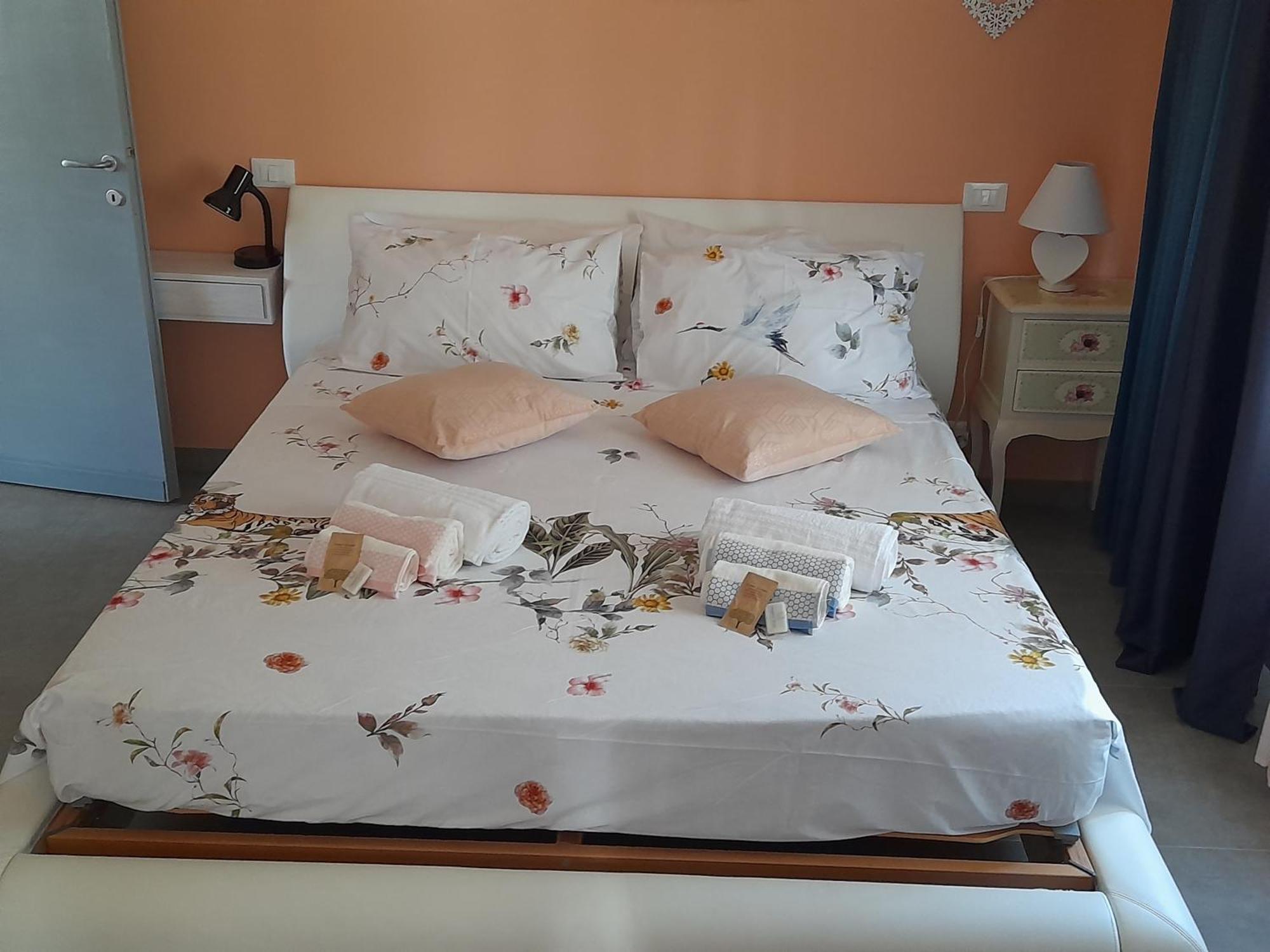 Villa La Magnolia - Private Beach Access, Garden, Views Lazise Quarto foto